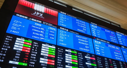 Mercati in tensione, Tokyo apre in ribasso: petrolio, Medio Oriente e inflazione Usa frenano gli investitori